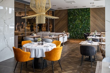 hotel vinifera wine and spa