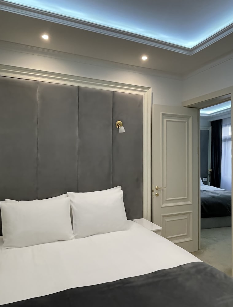 seven beauties hotel spa restaurant