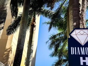 diamond hotel