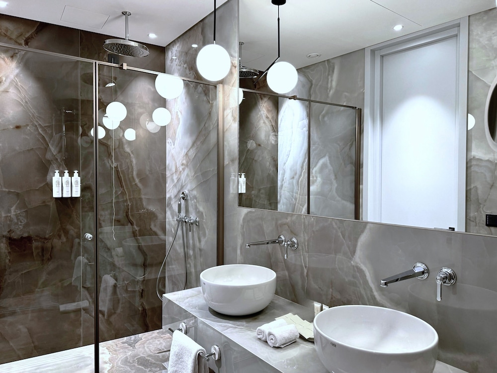 boutique hotel stresa