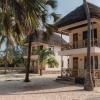 mwazaro beach lodge