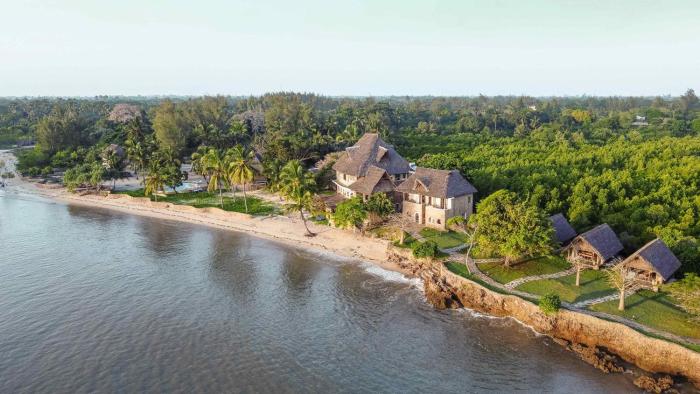 mwazaro beach lodge