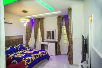 richvilla apartments and hotels