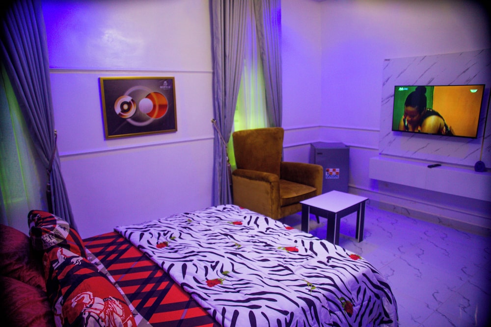 richvilla apartments and hotels