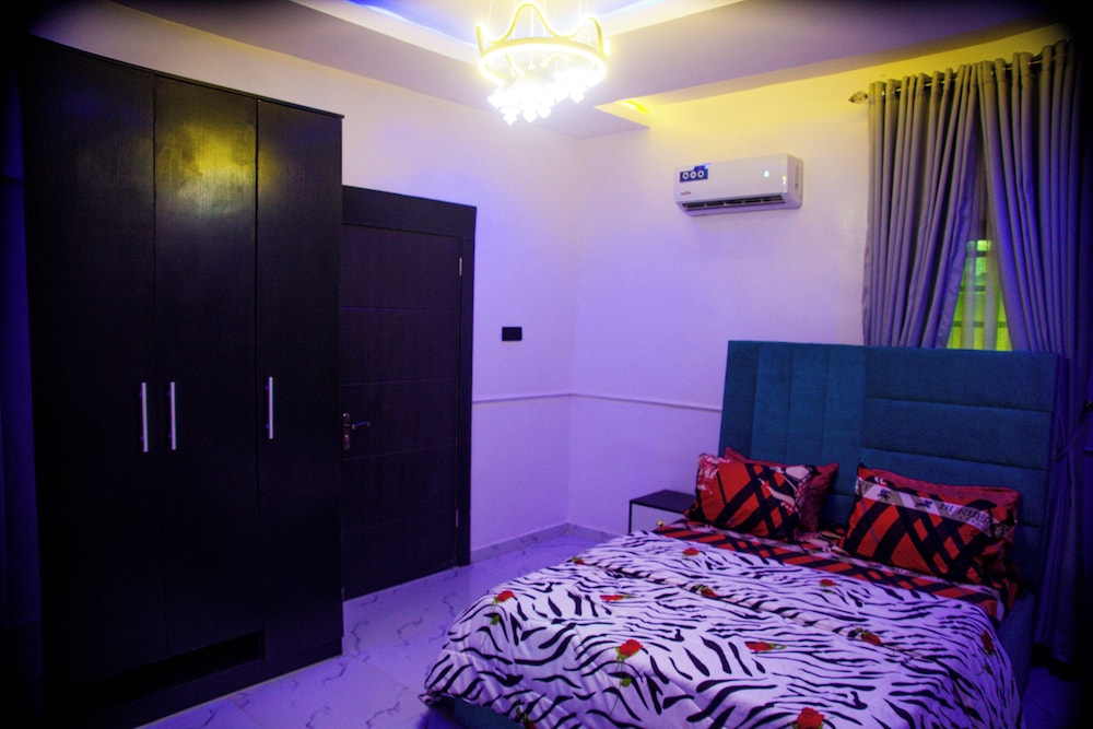 richvilla apartments and hotels