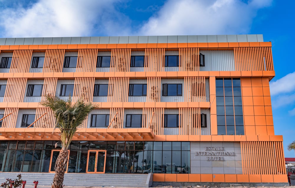 escale international hotel