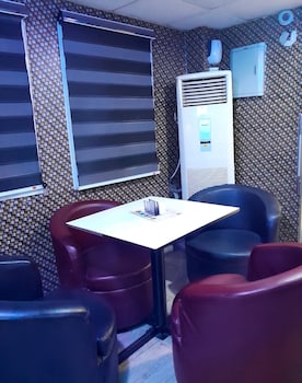 chukzie suites and apartments