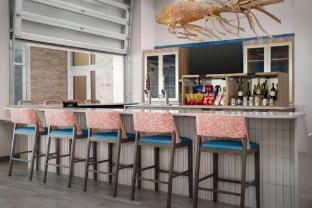 hampton inn and suites naples south