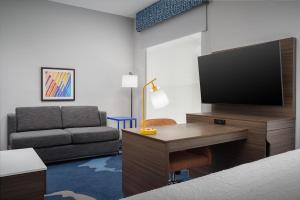 hampton inn and suites naples south