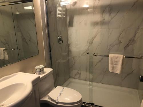 Houston Motor Inn,Smithers>>Houston,2 star