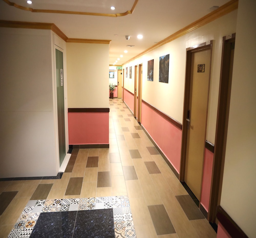 capital o 90897 island city hotel