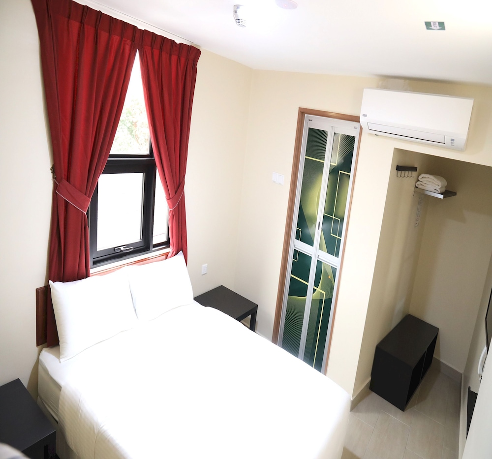 capital o 90897 island city hotel