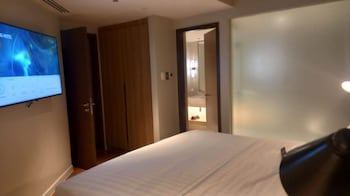 capital o 950 acqua novotel tower