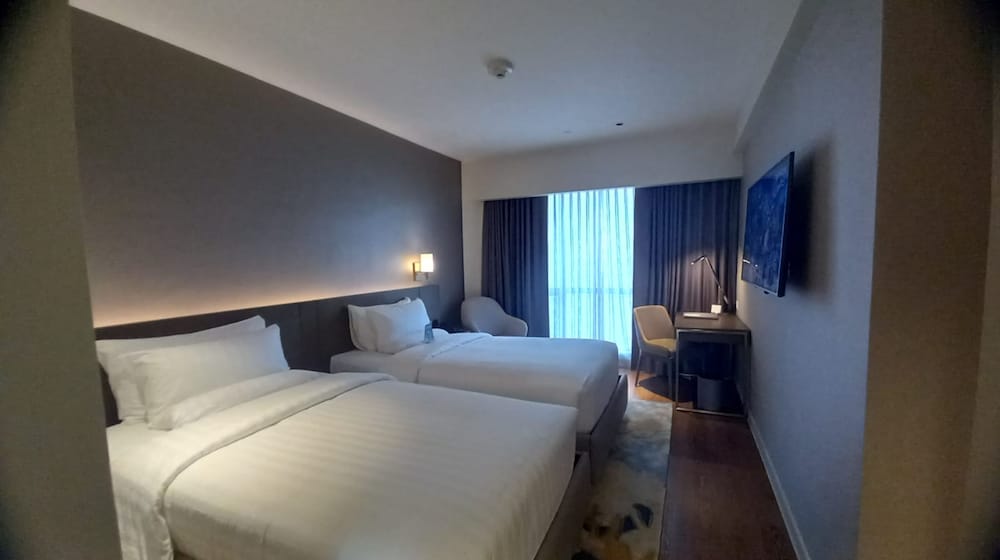 capital o 950 acqua novotel tower