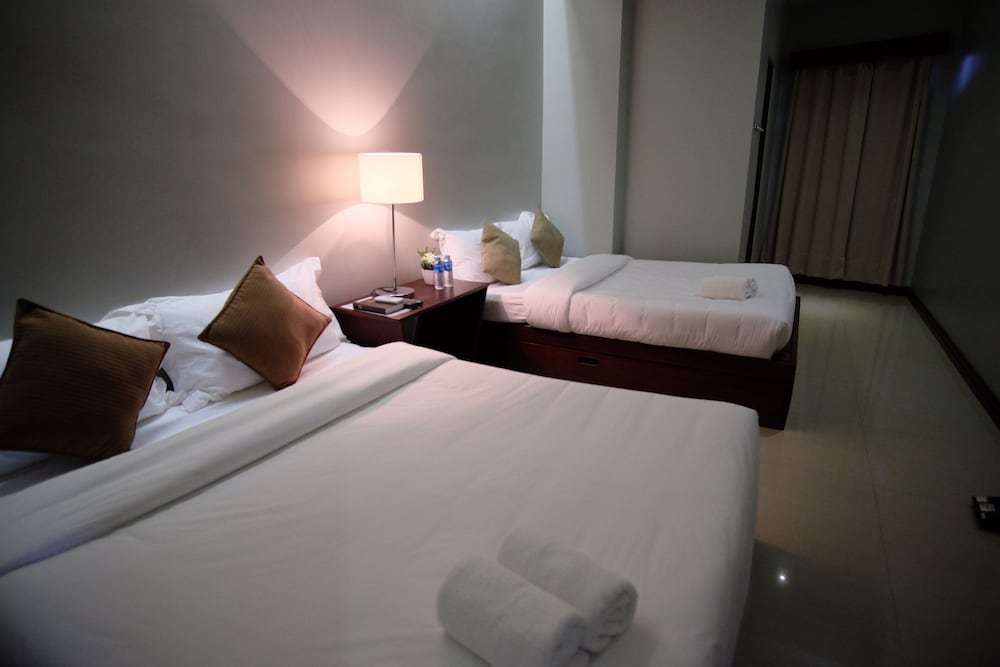 pacific waves inn annex