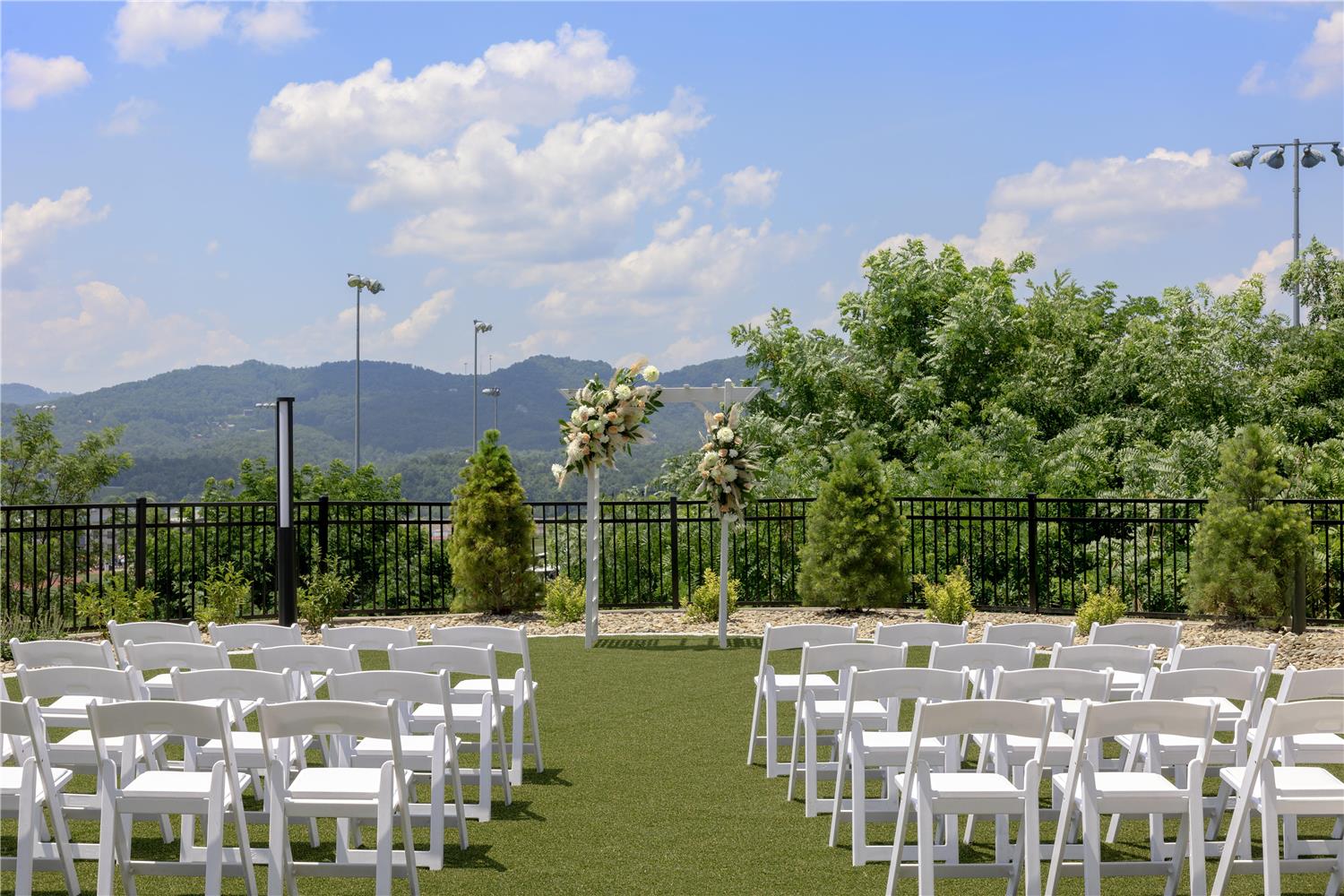 embassy suites by hilton pigeon forge resort