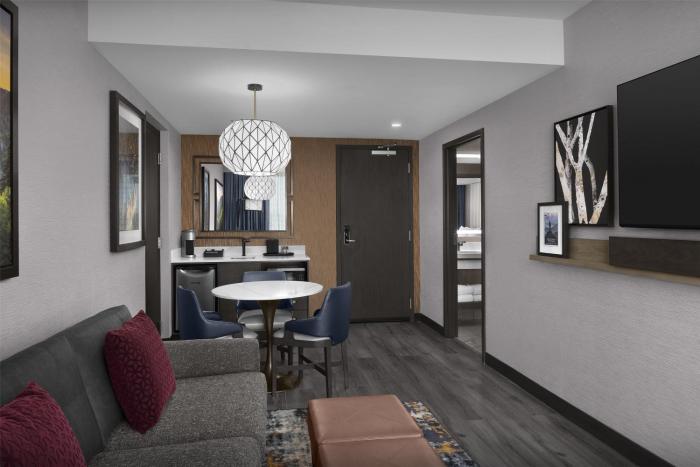 embassy suites by hilton pigeon forge resort