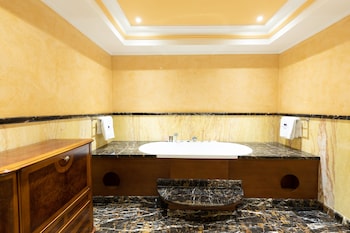 swiss diamond hotel prishtina