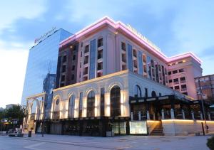 swiss diamond hotel prishtina