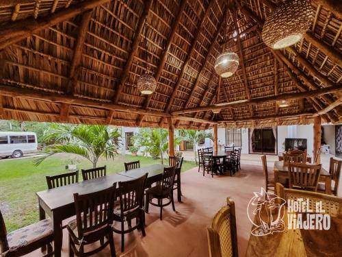 hotel el viajero