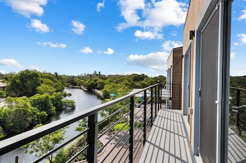 wilton river suites adults only