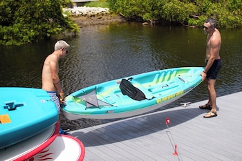 wilton river suites adults only