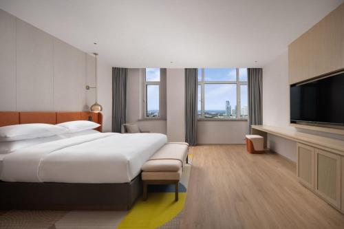 home2 suites by hilton yaitai laishan