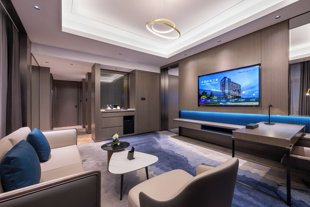 novotel kunshan yangcheng lake