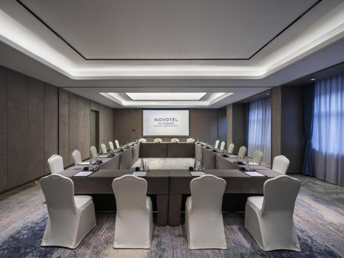novotel kunshan yangcheng lake