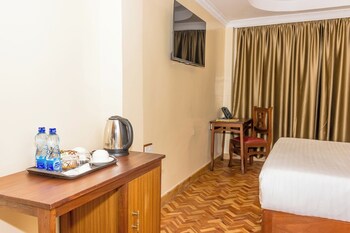 the glacier hotel nanyuki