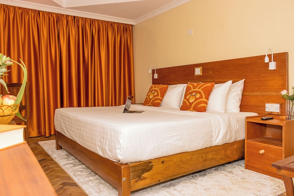 the glacier hotel nanyuki