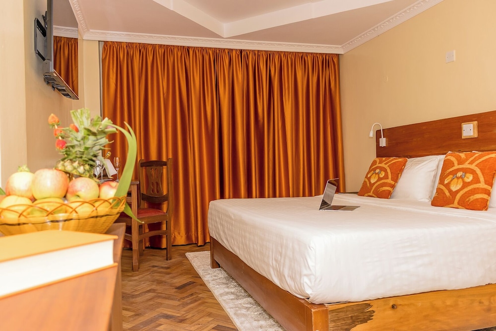 the glacier hotel nanyuki