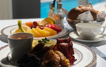 armed forces officers mess and suites