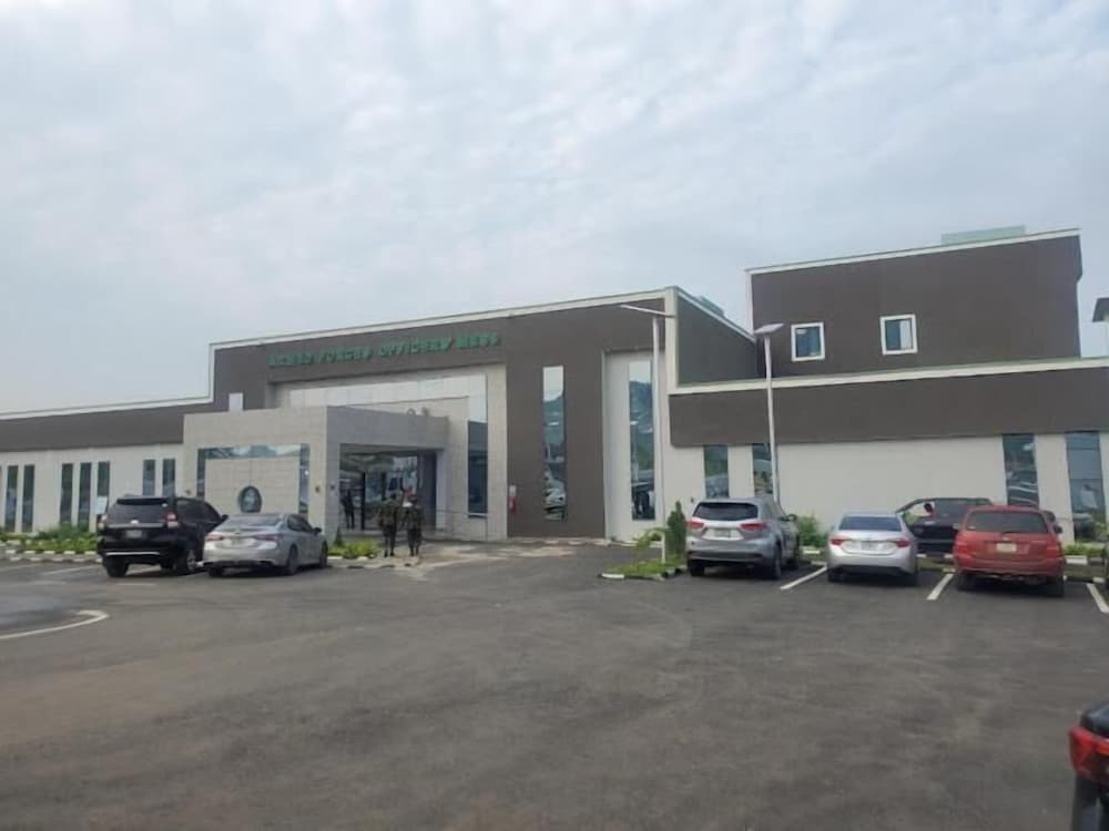 armed forces officers mess and suites