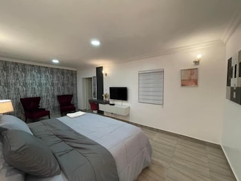 armed forces officers mess and suites