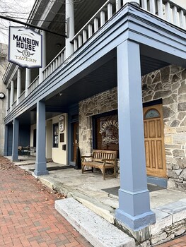 stoners mansion house