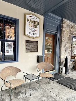 stoners mansion house