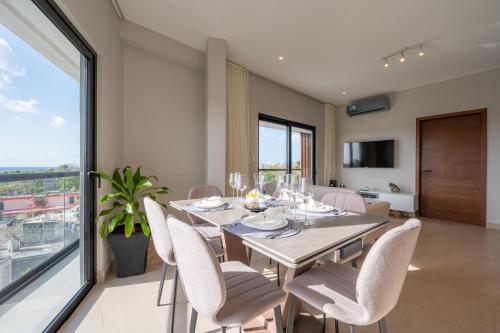 kippal modern oasis aparthotel