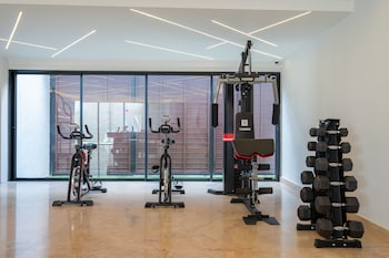 kippal modern oasis aparthotel