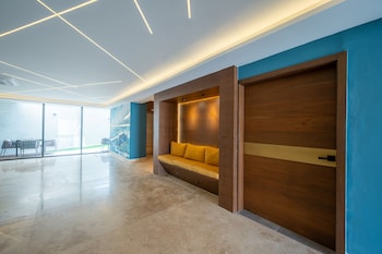 kippal modern oasis aparthotel