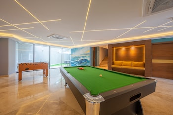 kippal modern oasis aparthotel