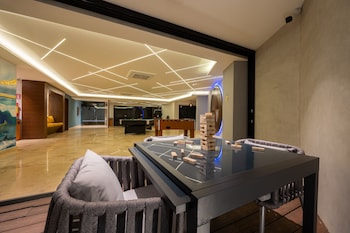 kippal modern oasis aparthotel