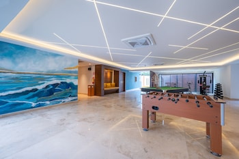 kippal modern oasis aparthotel