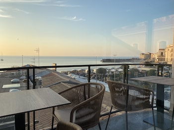 salemare rooms and suites