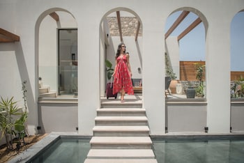 vaya suites by omilos hotels
