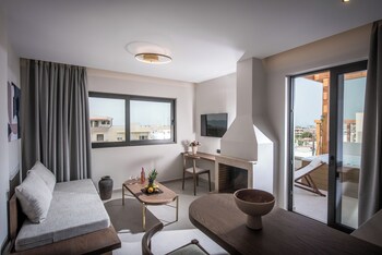 vaya suites by omilos hotels