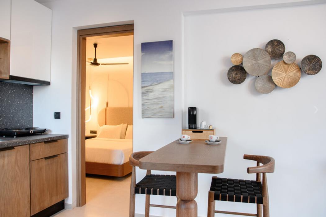vaya suites by omilos hotels
