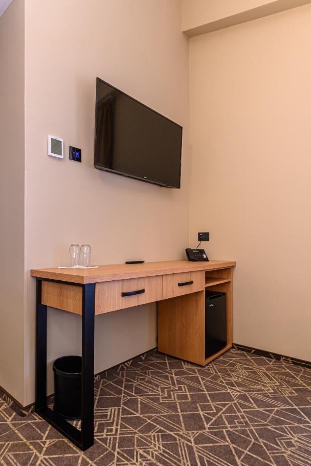 hotel central pascani