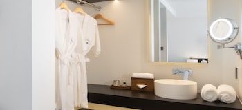 arun khiri chiang mai hotel