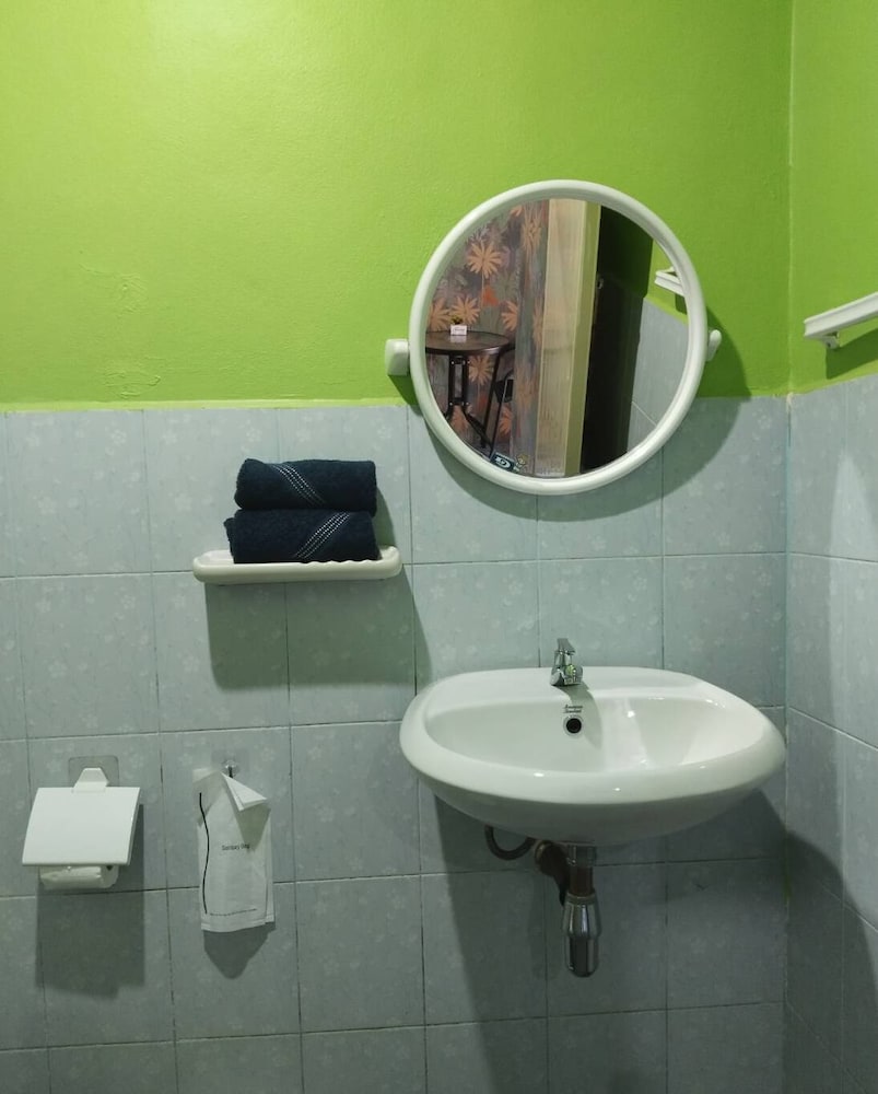 sk hometel samui airport